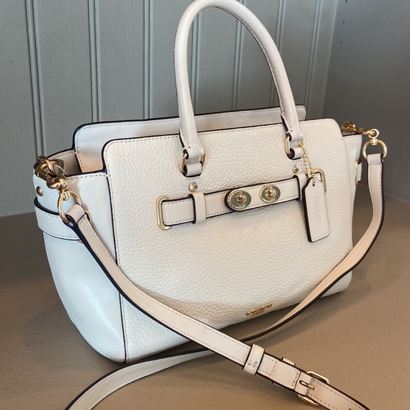COACH Blake White Pebbled Leather Satchel Crossbody NEW! - Picture 2 of 9